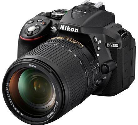 Nikon модели с мотором