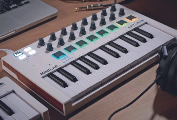 Лучшие MIDI-клавиатуры
