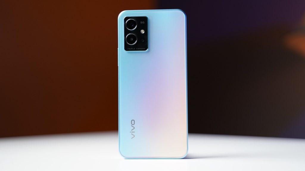 Смартфон Vivo T1 - Обзор 2024 года
