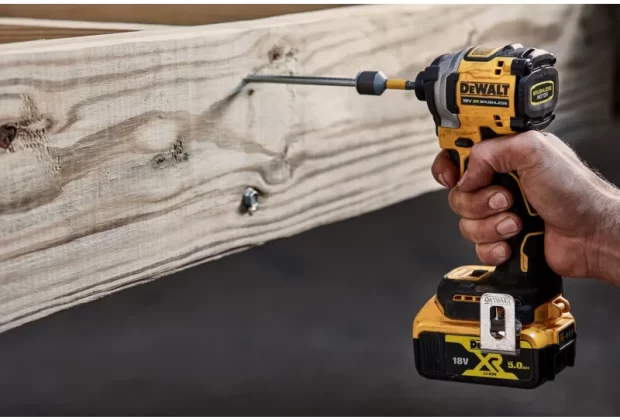 Лучшие шуруповерты Dewalt
