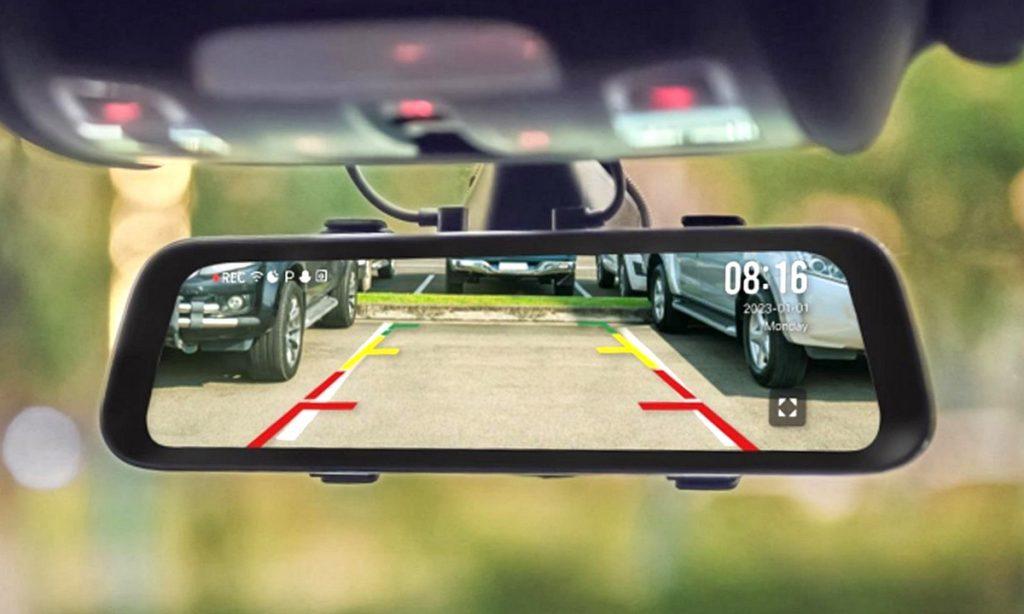 Лучшие видеорегистраторы с камерой заднего вида 2025 года