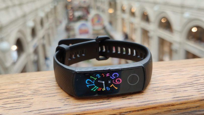 Лучшие фитнес браслеты Honor 2025 года: рейтинг и сравнение