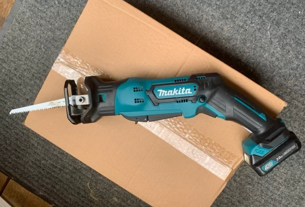 Лучшая сабельная пила Makita 2025 года: рейтинг моделей и как выбрать