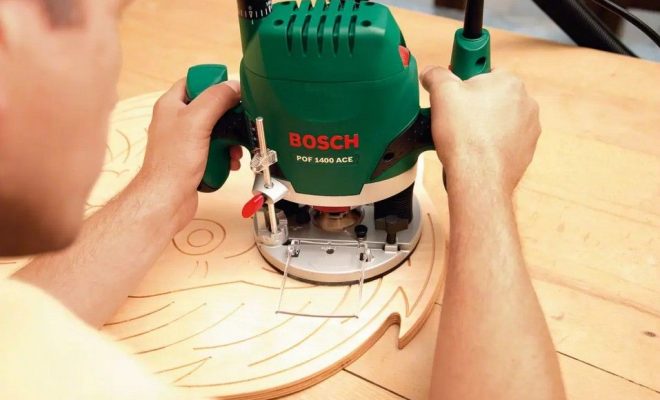 Лучшие ручные фрезеры по дереву