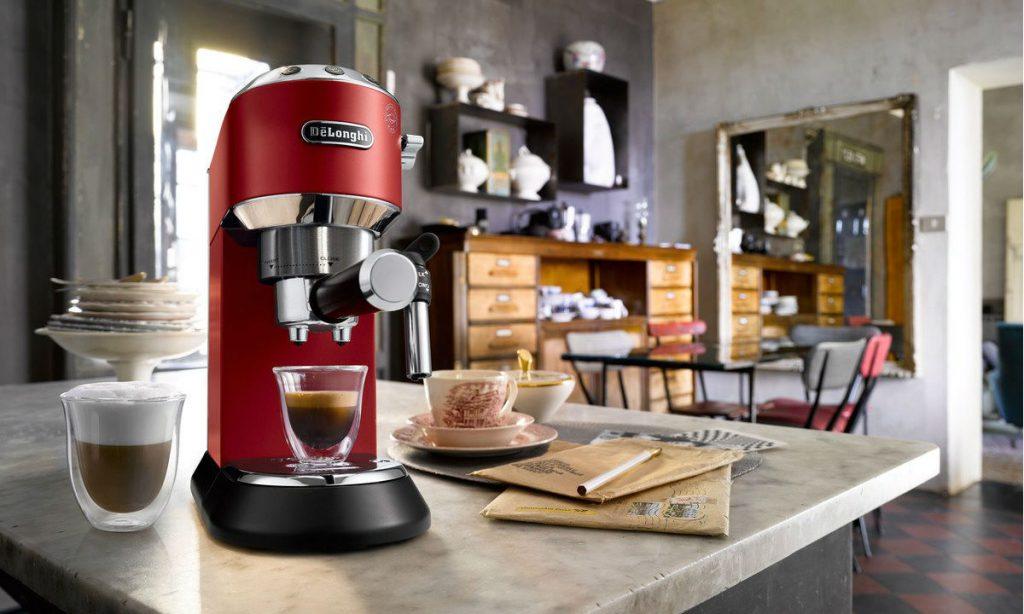 Лучшие недорогие кофемашины для дома 2025-2026: рейтинг ТОП 12